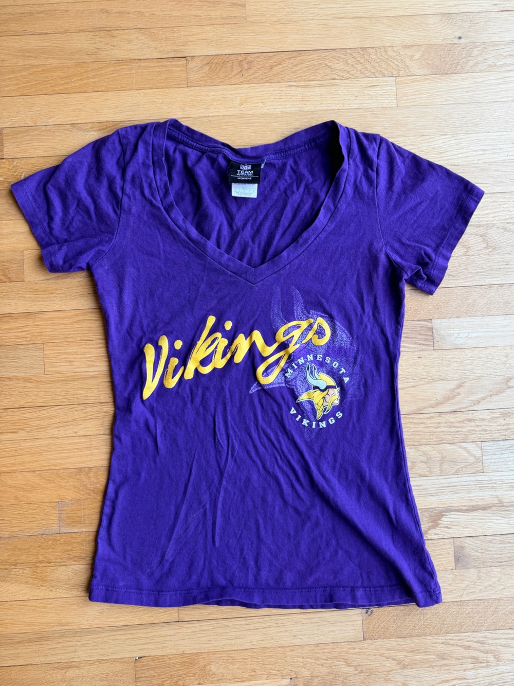 NFL Purple and Yellow Minnesota Vikings Women's V-Neck Tee Retro Style Cotton